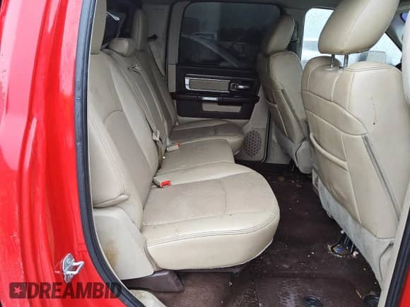 2017 Ram 1500 Laramie z VIN 1C6RR6NGXHS833334, wystawiony jako Copart lot #79221364 z przebiegiem 172 282 mil mil oraz Czysty tytuł • Clean title. Historia ofert i sprzedaży dostępna na DreamBid. Obrazek 10.