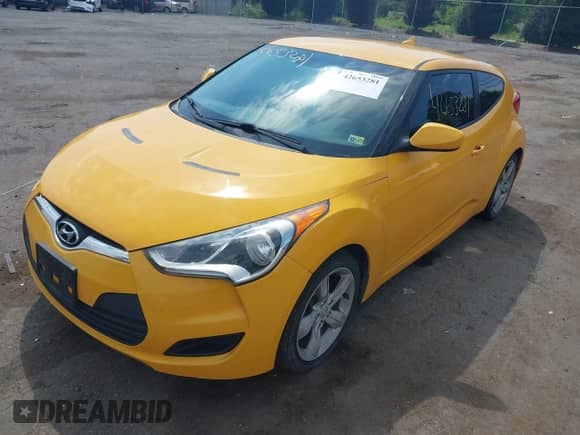 2014 Hyundai Veloster с VIN KMHTC6AD5EU207956, выставлен на аукционе IAAI как лот 42653281 с пробегом 121 867 миль миль и . История ставок и продаж доступна на DreamBid. Изображение 18.