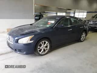 2014 Nissan Maxima S z VIN 1N4AA5AP8EC450730, wystawiony jako Copart lot #90112185 z przebiegiem Nie podano mil oraz Czysty tytuł • Clean title. Historia ofert i sprzedaży dostępna na DreamBid. Obrazek 1.