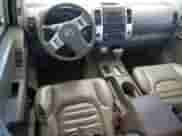 2014 Nissan Frontier Desert Runner z VIN 1N6AD0ER4EN766336, wystawiony jako Copart lot #84605224 z przebiegiem 173 352 mil mil oraz Szkoda całkowita • Salvage title. Historia ofert i sprzedaży dostępna na DreamBid. Obrazek 8.