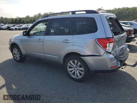 2012 Subaru Forester X Limited z VIN JF2SHAEC5CH444962, wystawiony jako Copart lot #68594975 z przebiegiem 198 976 mil mil oraz Szkoda całkowita • Salvage title. Historia ofert i sprzedaży dostępna na DreamBid. Obrazek 2.