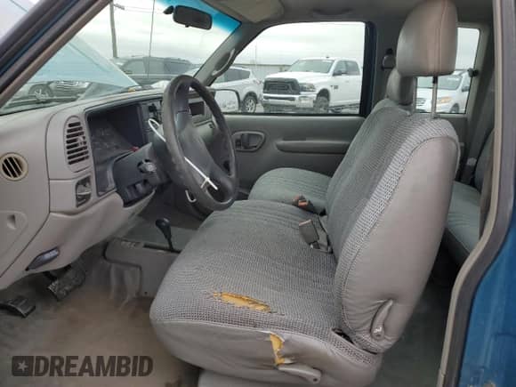 1997 Chevrolet Silverado 2500 с VIN 1GCGK29R7VE272562, выставлен на аукционе Copart как лот 81950544 с пробегом 149 179 миль миль и Списание • Salvage title. История ставок и продаж доступна на DreamBid. Изображение 7.