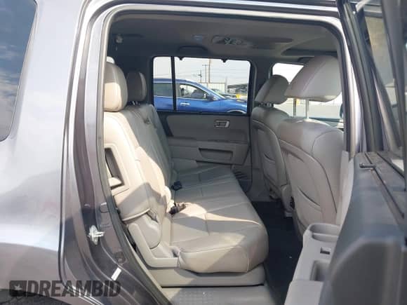 2015 Honda Pilot Touring с VIN 5FNYF4H99FB008815, выставлен на аукционе IAAI как лот 43081909 с пробегом 155 447 миль миль и . История ставок и продаж доступна на DreamBid. Изображение 8.