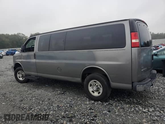 2010 Chevrolet Express Passenger LT with VIN 1GA2G1DG9A1135550, listed as a Copart auction lot 79541594 with Not provided miles and Salvage title. Bid and sale history available at DreamBid. Image 2.