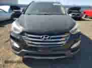 2014 Hyundai Santa Fe с VIN 5XYZU3LB6EG195596, выставлен на аукционе Copart как лот 70488785 с пробегом 145 595 миль миль и Списание • Salvage title. История ставок и продаж доступна на DreamBid. Изображение 5.