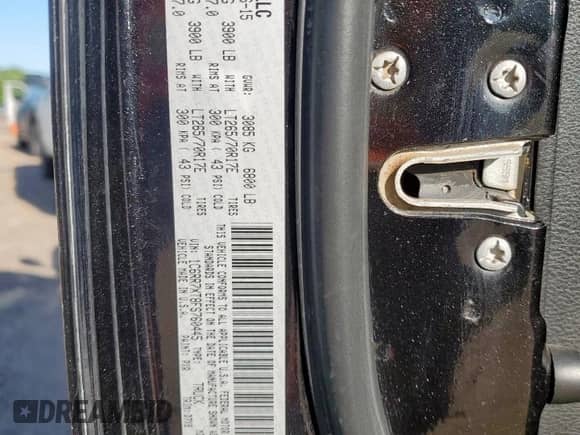 2015 Ram 1500 SSV с VIN 1C6RR7XT8FS760445, выставлен на аукционе Copart как лот 62703345 с пробегом 166 944 миль миль и Списание • Salvage title. История ставок и продаж доступна на DreamBid. Изображение 13.