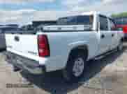 2005 Chevrolet Silverado 1500 LS z VIN 2GCEC13T751366249, wystawiony jako IAAI lot #41986002 z przebiegiem 194 795 mil mil oraz . Historia ofert i sprzedaży dostępna na DreamBid. Obrazek 4.