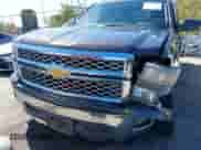 2015 Chevrolet Silverado 1500 LT z VIN 3GCPCREC4FG361748, wystawiony jako IAAI lot #43362916 z przebiegiem 193 396 mil mil oraz . Historia ofert i sprzedaży dostępna na DreamBid. Obrazek 20.
