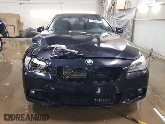 2013 BMW 5 Series 535i xDrive with VIN WBAFU7C53DDU70419, listed as a Copart auction lot 47932655 with 110,951 mi miles and Salvage title. Bid and sale history available at DreamBid. Image 5.
