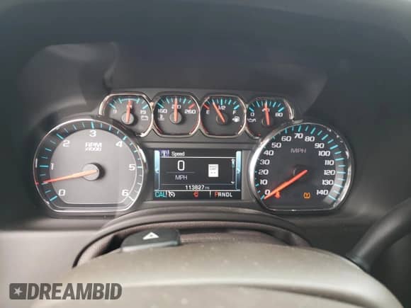 2018 Chevrolet Suburban Premier с VIN 1GNSKJKC8JR385523, выставлен на аукционе Copart как лот 64701655 с пробегом 113 827 миль миль и Списание • Salvage title. История ставок и продаж доступна на DreamBid. Изображение 9.