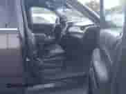 2016 Chevrolet Suburban LS z VIN 1GNSKGEC0GR167051, wystawiony jako IAAI lot #43027717 z przebiegiem 314 569 mil mil oraz . Historia ofert i sprzedaży dostępna na DreamBid. Obrazek 5.