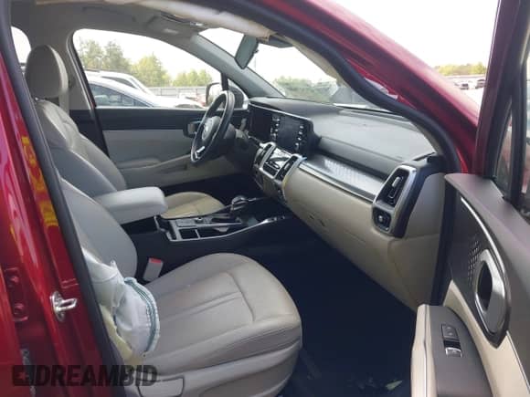 2021 Kia Sorento S with VIN 5XYRLDLC8MG017317, listed as a IAAI auction lot 43147600 with 33,194 mi miles and . Bid and sale history available at DreamBid. Image 5.