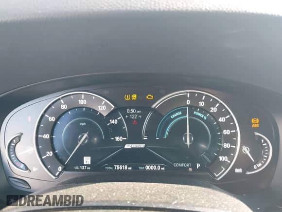 2018 BMW 5 Series 530e with VIN WBAJA9C5XJB251026, listed as a IAAI auction lot 42875324 with 75,618 mi miles and . Bid and sale history available at DreamBid. Image 7.