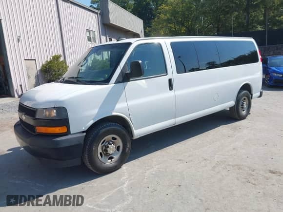 2020 Chevrolet Express Passenger LS с VIN 1GAZGNFP7L1212812, выставлен на аукционе IAAI как лот 43234983 с пробегом 61 317 миль миль и . История ставок и продаж доступна на DreamBid. Изображение 21.