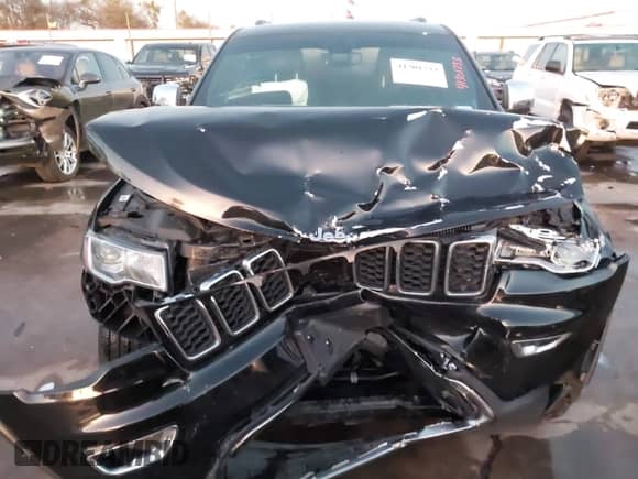 2021 Jeep Grand Cherokee Limited with VIN 1C4RJEBG9MC678889, listed as a IAAI auction lot 41301733 with 69,948 mi miles and . Bid and sale history available at DreamBid. Image 13.