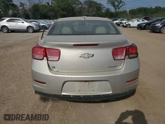 2016 Chevrolet Malibu LT с VIN 1G11C5SA8GF102371, выставлен на аукционе Copart как лот 70221075 с пробегом 159 007 миль миль и Списание • Salvage title. История ставок и продаж доступна на DreamBid. Изображение 6.