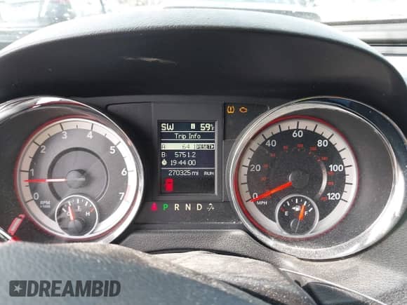 2015 Dodge Grand Caravan R/T with VIN 2C4RDGEG9FR548099, listed as a IAAI auction lot 43128220 with 270,325 mi miles and . Bid and sale history available at DreamBid. Image 7.