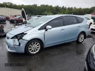 2014 Toyota Prius Two with VIN JTDZN3EU0E3331818, listed as a Copart auction lot 80141515 with 177,578 mi miles and Salvage title. Bid and sale history available at DreamBid. Image 1.