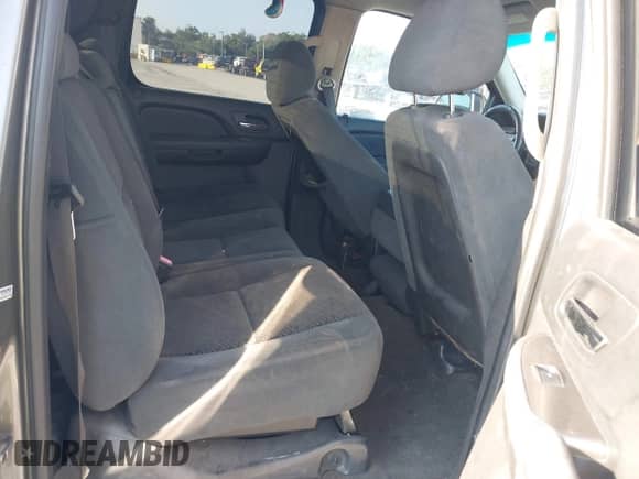 2007 Chevrolet Avalanche 3LT z VIN 3GNEC12067G316404, wystawiony jako IAAI lot #42057735 z przebiegiem 315 380 mil mil oraz . Historia ofert i sprzedaży dostępna na DreamBid. Obrazek 8.
