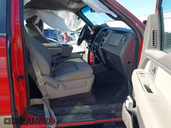 2009 Ford F-150 STX with VIN 1FTRX14889FB04027, listed as a IAAI auction lot 43216742 with 367,565 mi miles and . Bid and sale history available at DreamBid. Image 5.