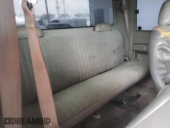 1997 Chevrolet Silverado 3500 с VIN 1GCHC39R4VE173348, выставлен на аукционе Copart как лот 69478734 с пробегом 233 736 миль миль и Списание • Salvage title. История ставок и продаж доступна на DreamBid. Изображение 10.
