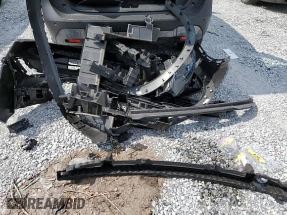 2025 Nissan Kicks S z VIN 3N8AP6BA2SL354525, wystawiony jako Copart lot #66544455 z przebiegiem 12 138 mil mil oraz Szkoda całkowita • Salvage title. Historia ofert i sprzedaży dostępna na DreamBid. Obrazek 13.