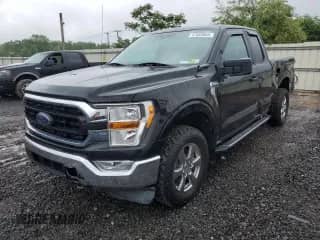2021 Ford F-150 XL z VIN 1FTEX1EP9MKD20845, wystawiony jako Copart lot #57053855 z przebiegiem 27 824 mil mil oraz Szkoda całkowita • Salvage title. Historia ofert i sprzedaży dostępna na DreamBid. Obrazek 1.