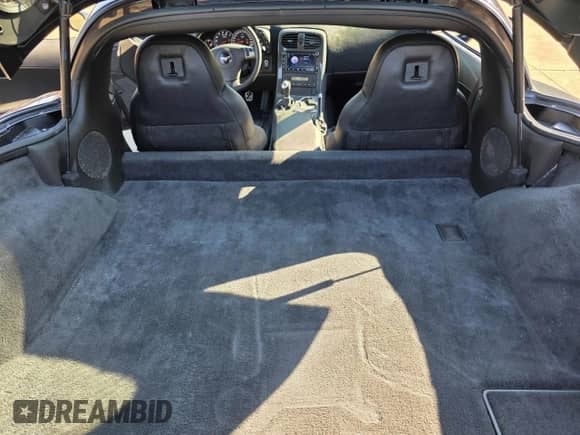 2009 Chevrolet Corvette ZR1 3ZR with VIN 1G1YR26R695800384, listed as a Copart auction lot 87475215 with 1,951 mi miles and Salvage title. Bid and sale history available at DreamBid. Image 6.