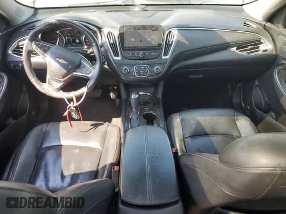 2017 Chevrolet Malibu Premier z VIN 1G1ZH5SX8HF287791, wystawiony jako Copart lot #68419255 z przebiegiem 169 962 mil mil oraz Szkoda całkowita • Salvage title. Historia ofert i sprzedaży dostępna na DreamBid. Obrazek 8.