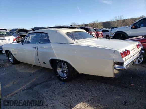 1965 Chevrolet Impala с VIN 166675T165950, выставлен на аукционе Copart как лот 82864494 с пробегом 91 223 миль миль и На запчасти • Non repairable. История ставок и продаж доступна на DreamBid. Изображение 2.