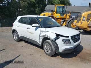 2021 Hyundai Venue SE z VIN KMHRB8A35MU108424, wystawiony jako IAAI lot #43027062 z przebiegiem 66 689 mil mil oraz . Historia ofert i sprzedaży dostępna na DreamBid. Obrazek 1.