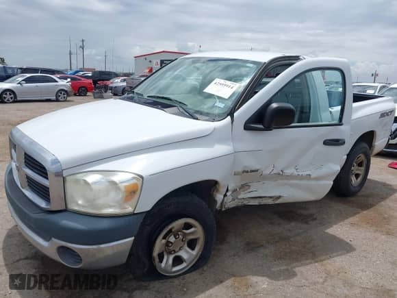 2008 Dodge 1500 SLT with VIN 1D7HA16N48J147152, listed as a IAAI auction lot 42595914 with 152,928 mi miles and . Bid and sale history available at DreamBid. Image 18.