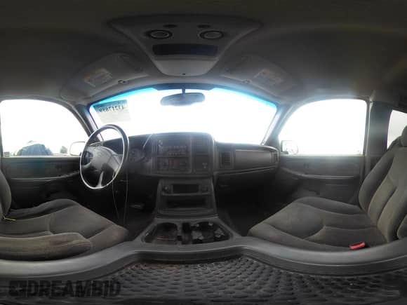 2003 Chevrolet Silverado 2500HD LT z VIN 1GCHK29U23E116984, wystawiony jako IAAI lot #43217859 z przebiegiem 265 239 mil mil oraz . Historia ofert i sprzedaży dostępna na DreamBid. Obrazek 21.