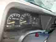 1996 Chevrolet Tahoe z VIN 3GNEK18R2TG159716, wystawiony jako Copart lot #46094405 z przebiegiem Nie podano mil oraz Szkoda całkowita • Salvage title. Historia ofert i sprzedaży dostępna na DreamBid. Obrazek 9.