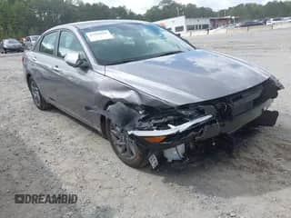 2024 Hyundai Elantra SEL with VIN KMHLM4DG3RU772364, listed as a IAAI auction lot 43296918 with 11,773 mi miles and . Bid and sale history available at DreamBid. Image 1.