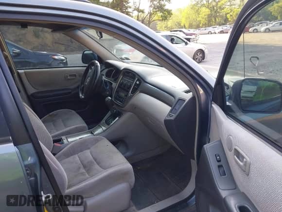 2003 Toyota Highlander с VIN JTEHF21A730106367, выставлен на аукционе IAAI как лот 42872779 с пробегом Не указан миль и . История ставок и продаж доступна на DreamBid. Изображение 5.