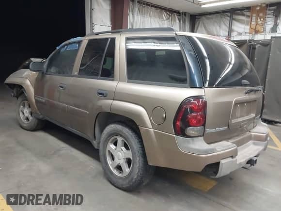 2003 Chevrolet TrailBlazer LS с VIN 1GNDS13S132329675, выставлен на аукционе IAAI как лот 42860690 с пробегом Не указан миль и . История ставок и продаж доступна на DreamBid. Изображение 3.