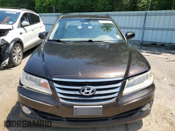 2011 Hyundai Azera GLS with VIN KMHFC4DD4BA538621, listed as a Copart auction lot 55493185 with 190,555 mi miles and Salvage title. Bid and sale history available at DreamBid. Image 5.