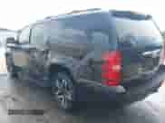 2011 Chevrolet Suburban LT z VIN 1GNSCJE05BR309175, wystawiony jako IAAI lot #43040737 z przebiegiem 183 443 mil mil oraz . Historia ofert i sprzedaży dostępna na DreamBid. Obrazek 3.