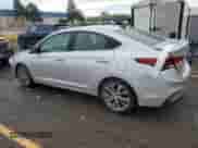 2021 Hyundai Accent Limited z VIN 3KPC34A63ME150082, wystawiony jako Copart lot #56880395 z przebiegiem 81 271 mil mil oraz Szkoda całkowita • Salvage title. Historia ofert i sprzedaży dostępna na DreamBid. Obrazek 2.