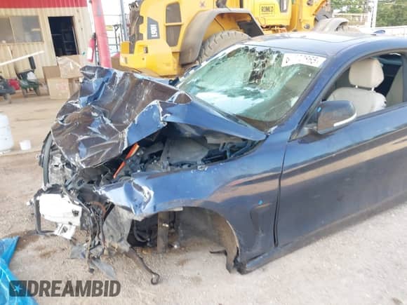 2015 BMW 4 Series 435i xDrive с VIN WBA3R5C57FK189506, выставлен на аукционе IAAI как лот 42880965 с пробегом Не указан миль и . История ставок и продаж доступна на DreamBid. Изображение 17.