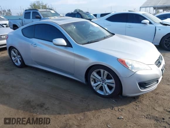 2012 Hyundai Genesis Coupe Premium with VIN KMHHT6KD7CU066261, listed as a IAAI auction lot 43596024 with 136,757 mi miles and . Bid and sale history available at DreamBid. Image 1.