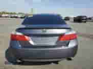 2013 Honda Accord Touring z VIN 1HGCR3F94DA037659, wystawiony jako Copart lot #71012895 z przebiegiem Nie podano mil oraz Szkoda całkowita • Salvage title. Historia ofert i sprzedaży dostępna na DreamBid. Obrazek 6.