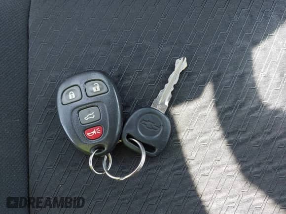 2012 Chevrolet Tahoe Commercial с VIN 1GNSK2E07CR225305, выставлен на аукционе IAAI как лот 43058393 с пробегом 214 539 миль миль и . История ставок и продаж доступна на DreamBid. Изображение 11.