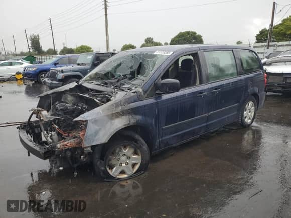 2012 Dodge Grand Caravan American Value с VIN 2C4RDGBG3CR220628, выставлен на аукционе Copart как лот 81829585 с пробегом Не указан миль и Списание • Salvage title. История ставок и продаж доступна на DreamBid. Изображение 1.