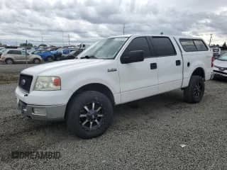 2004 Ford F-150 XLT z VIN 1FTPW14514KC79168, wystawiony jako Copart lot #81893485 z przebiegiem 206 794 mil mil oraz Szkoda całkowita • Salvage title. Historia ofert i sprzedaży dostępna na DreamBid. Obrazek 1.