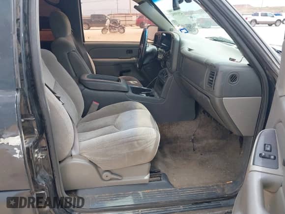 2003 Chevrolet Avalanche с VIN 3GNEK13T33G104517, выставлен на аукционе IAAI как лот 42919994 с пробегом Не указан миль и . История ставок и продаж доступна на DreamBid. Изображение 5.