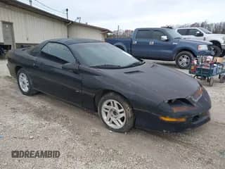 1995 Chevrolet Camaro с VIN 2G1FP22S5S2142757, выставлен на аукционе IAAI как лот 40937238 с пробегом 173 299 миль миль и . История ставок и продаж доступна на DreamBid. Изображение 1.