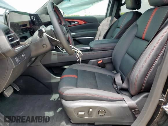 2024 Chevrolet Traverse FWD RS с VIN 1GNERLKS1RJ195374, выставлен на аукционе Copart как лот 63128365 с пробегом 19 632 миль миль и Списание • Salvage title. История ставок и продаж доступна на DreamBid. Изображение 7.