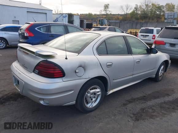 2005 Pontiac Grand Am SE с VIN 1G2NE52EX5M237838, выставлен на аукционе IAAI как лот 43553177 с пробегом 121 052 миль миль и . История ставок и продаж доступна на DreamBid. Изображение 4.